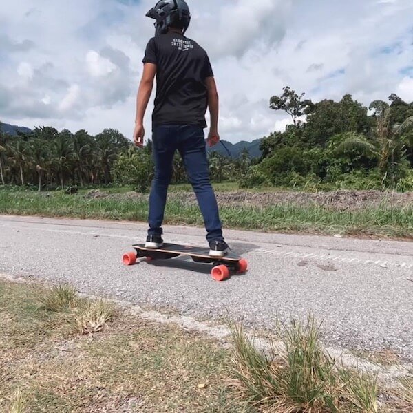 Meepo Voyager Review: Best Boosted-Style Electric Skateboard