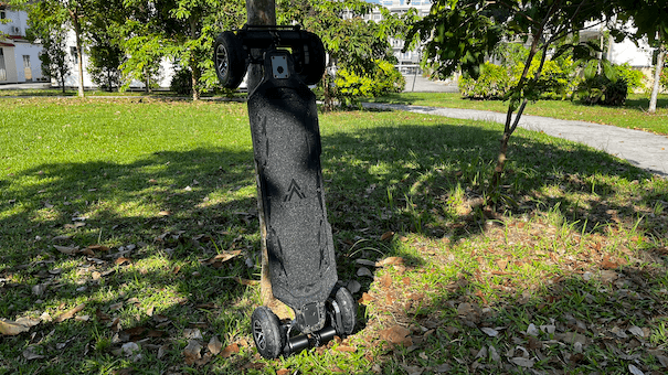 Acedeck Ares X1 front view