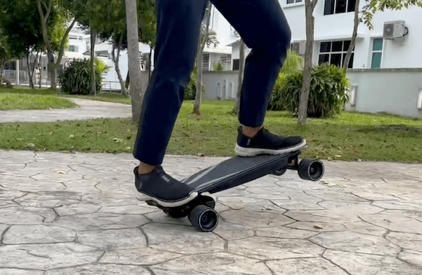 Using the kick tail of Wowgo 2s mini